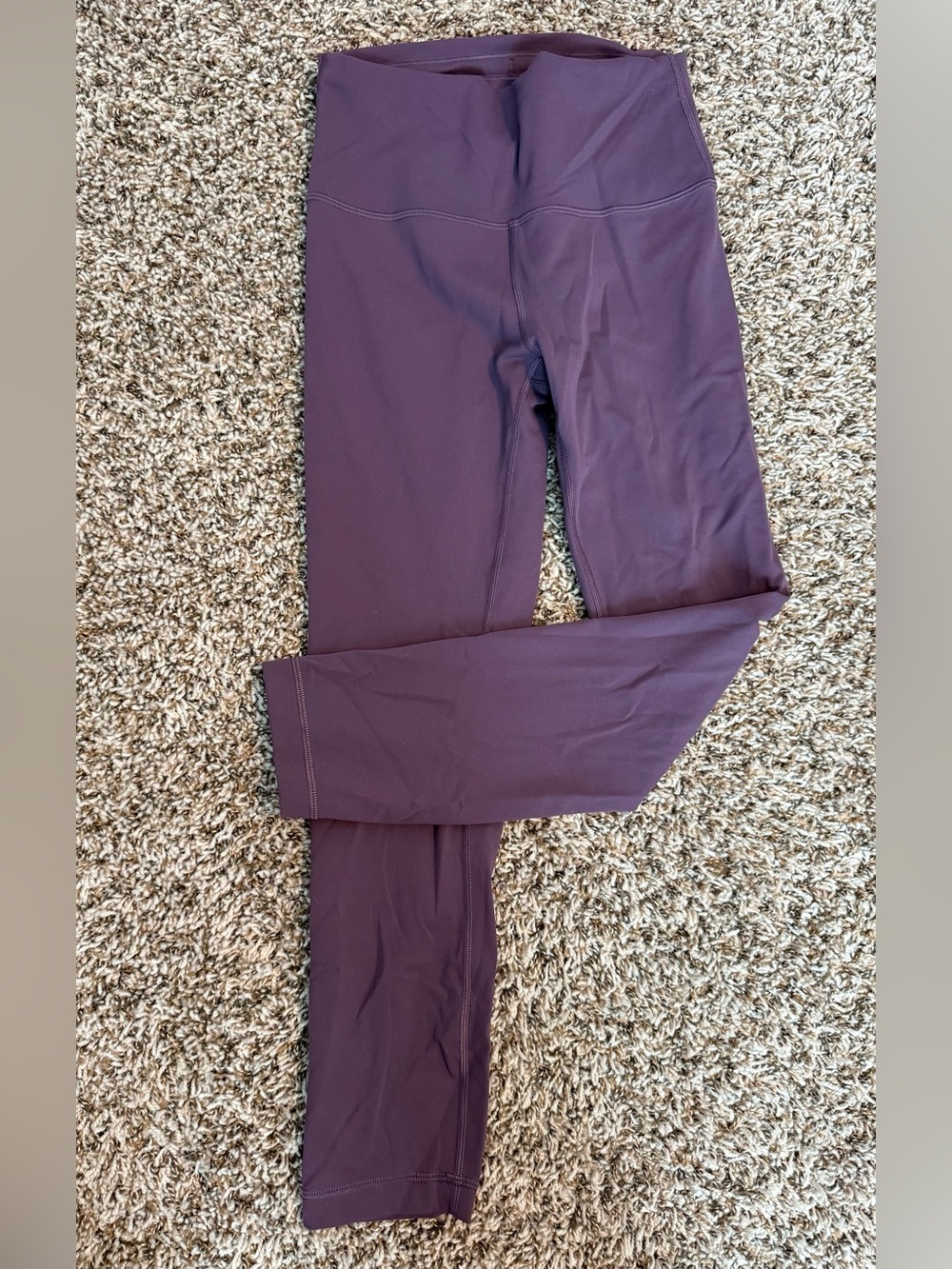 Lululemon Wunder Train Size 6